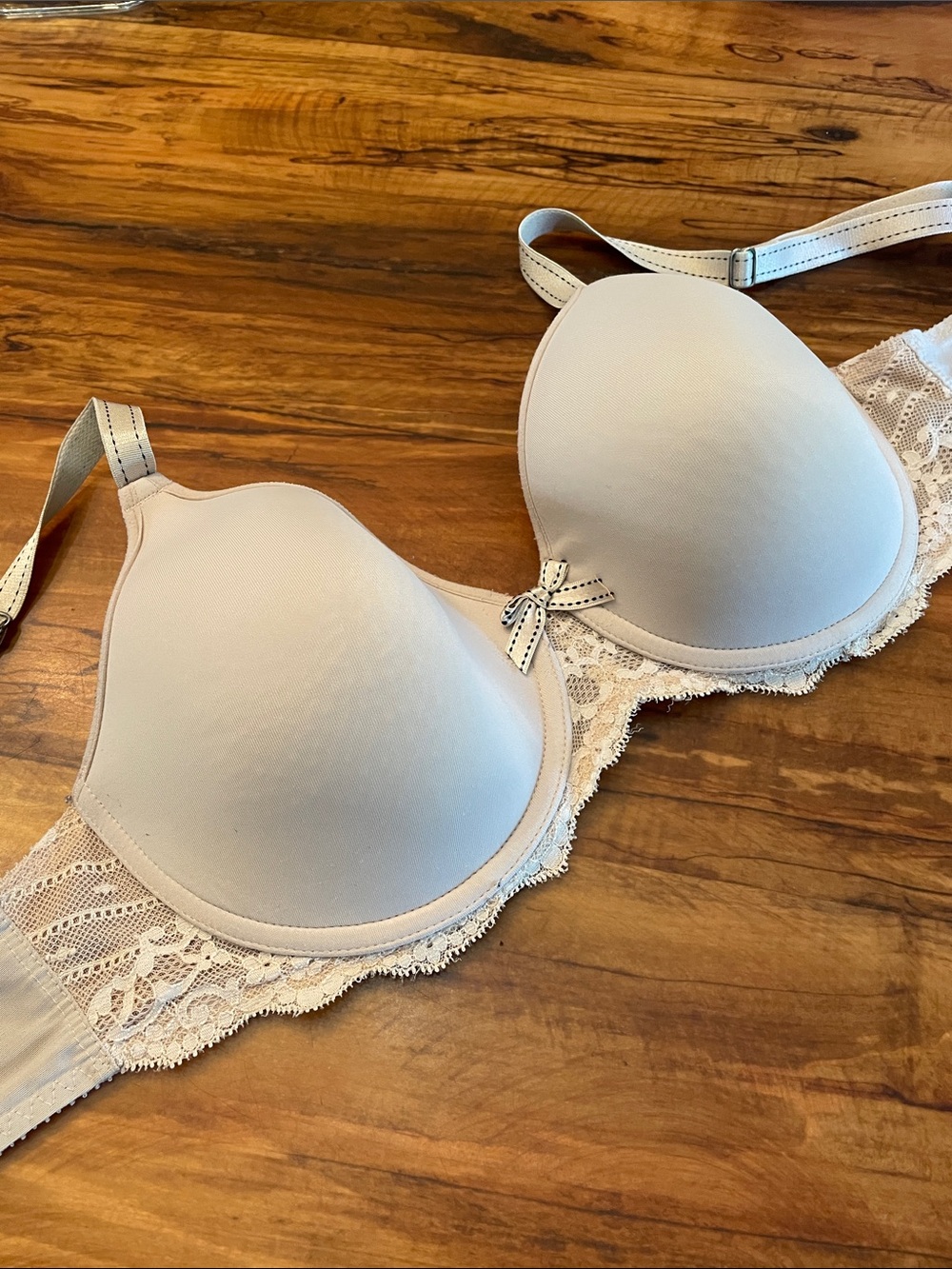 Two Boutique 34D Bras Black Polka Dot Longline Bra & Nude T-Shirt Bra EUC! - Picture 8 of 13
